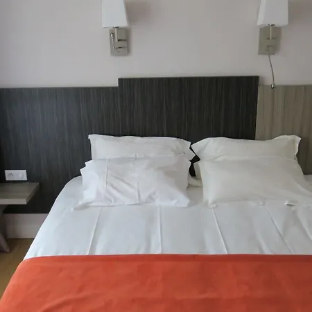 Yatt Hotell
