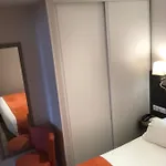 Yatt Hotel 3*