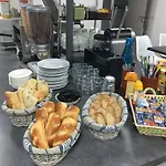 酒店 Yatt