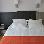 Yatt Hotel